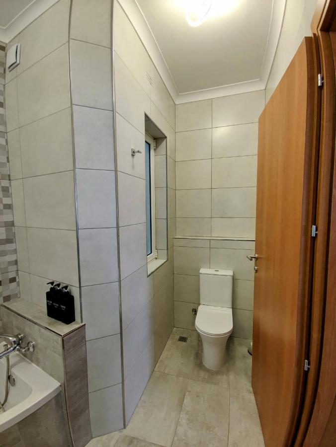 Deggies Apartments - Spacious, Modern Apartment! Naxxar Kültér fotó